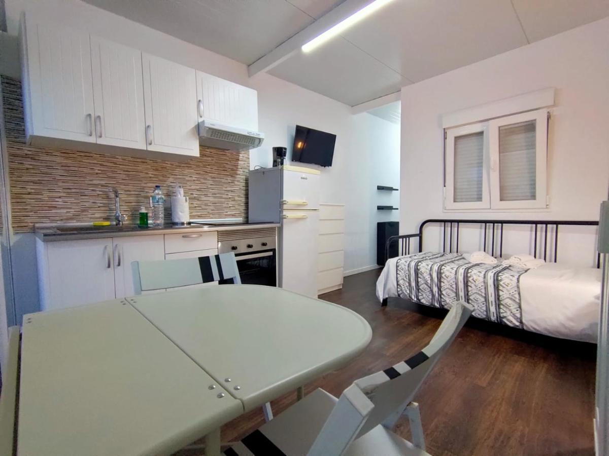Apartamentos Bello Zona Hospital La Laguna  Eksteriør billede