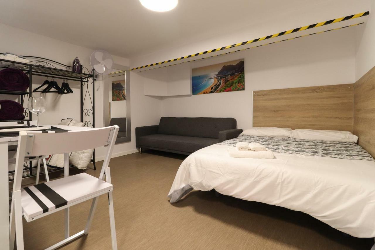 Apartamentos Bello Zona Hospital La Laguna  Eksteriør billede