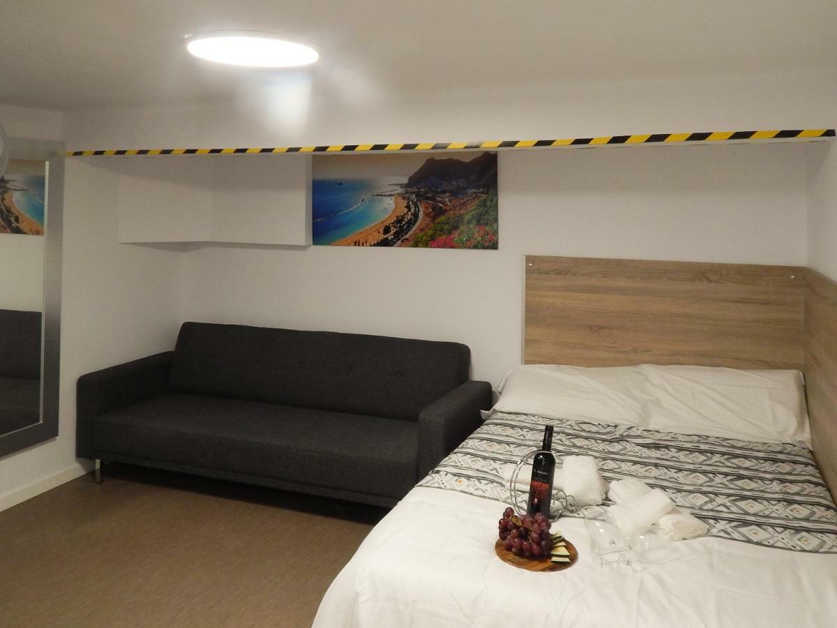 Apartamentos Bello Zona Hospital La Laguna  Eksteriør billede