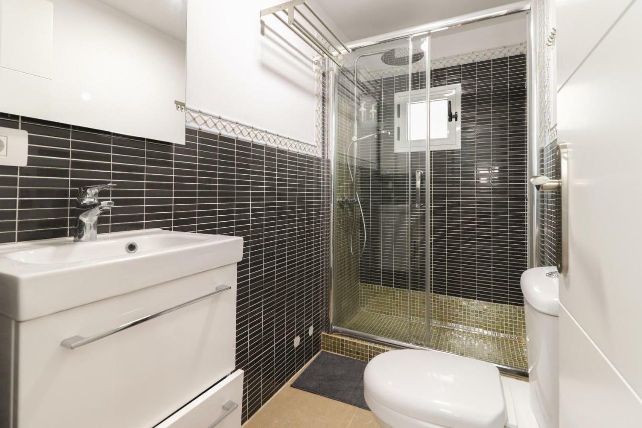 Apartamentos Bello Zona Hospital La Laguna  Eksteriør billede