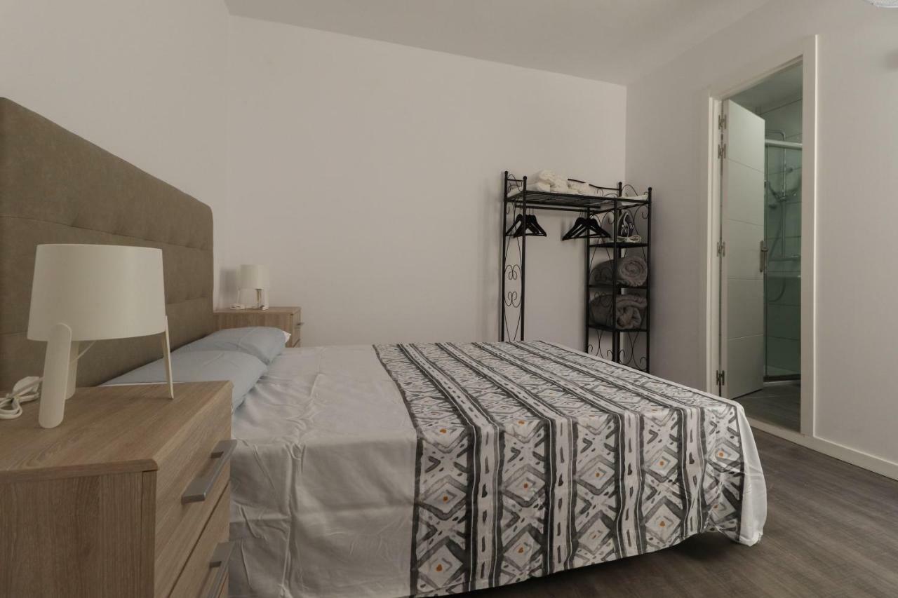 Apartamentos Bello Zona Hospital La Laguna  Eksteriør billede